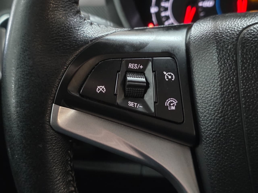 chevrolet spin 1.8 ltz 8v flex 4p automatico 202314