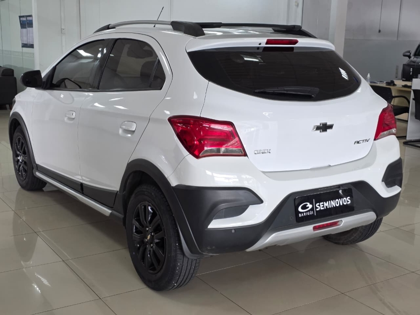 Chevrolet ONIX 1.4 MPFI ACTIV 8V FLEX 4P MANUAL 2018/191