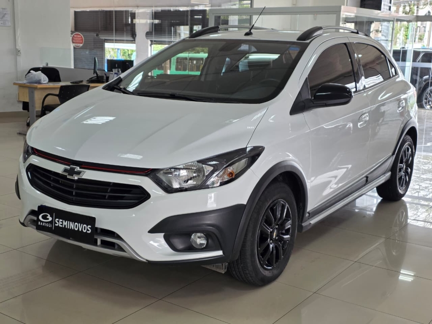 Chevrolet ONIX 1.4 MPFI ACTIV 8V FLEX 4P MANUAL 2018/190