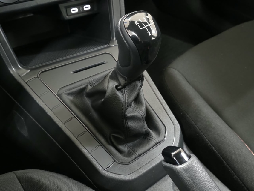 volkswagen polo 1.0 mpi track manual flex 4p 202610