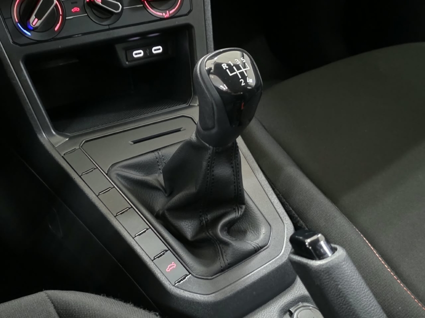 volkswagen polo 1.0 mpi track manual flex 4p 202510