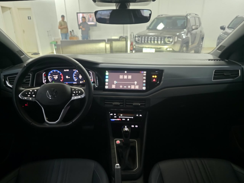 volkswagen nivus 1.0 200 tsi total flex highline automatico 4p 202510
