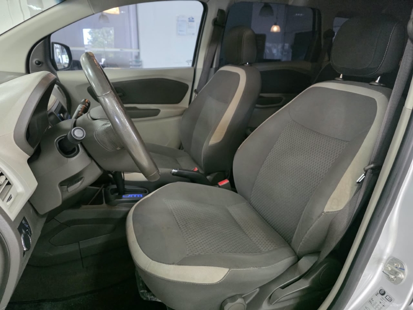 chevrolet spin 1.8 lt 8v flex 4p automatico 201512