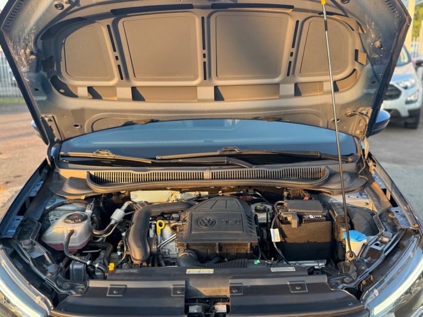 volkswagen nivus 1.0 200 tsi total flex highline automatico 4p 202216