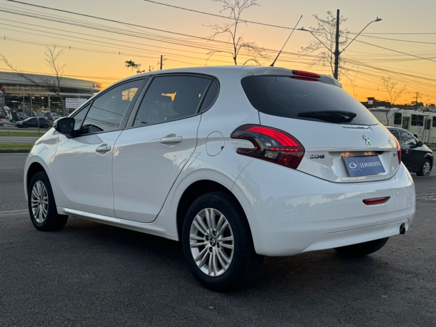 peugeot 208 1.2 active pack 12v flex 4p manual 20194