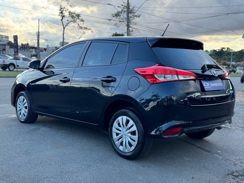 toyota yaris 1.5 16v flex xl multidrive 2023