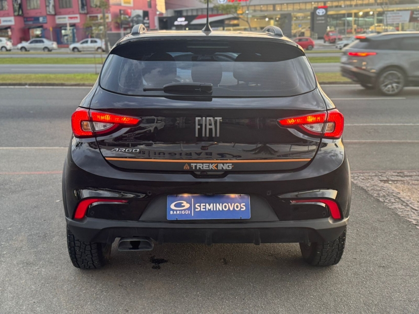 fiat argo 1.3 firefly flex trekking manual 4p 2024