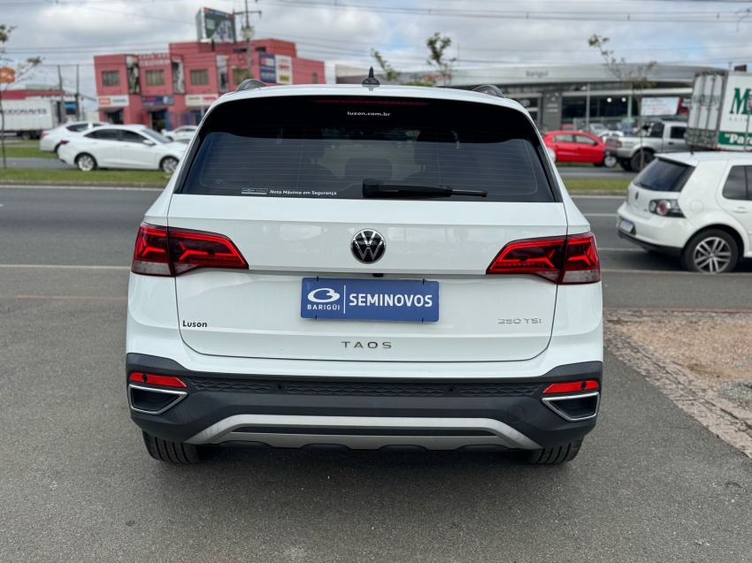 volkswagen taos 1.4 250 tsi total flex comfortline automatico 2023