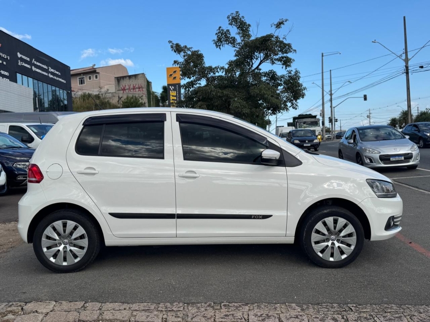 volkswagen fox 1.0 mpi trendline 12v flex 4p manual 2016