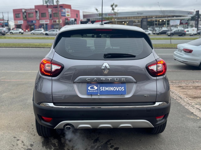 renault captur 1.3 tce flex intense x-tronic 4p automatico 2023