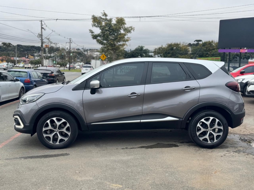 renault captur 1.3 tce flex intense x-tronic 4p automatico 2023