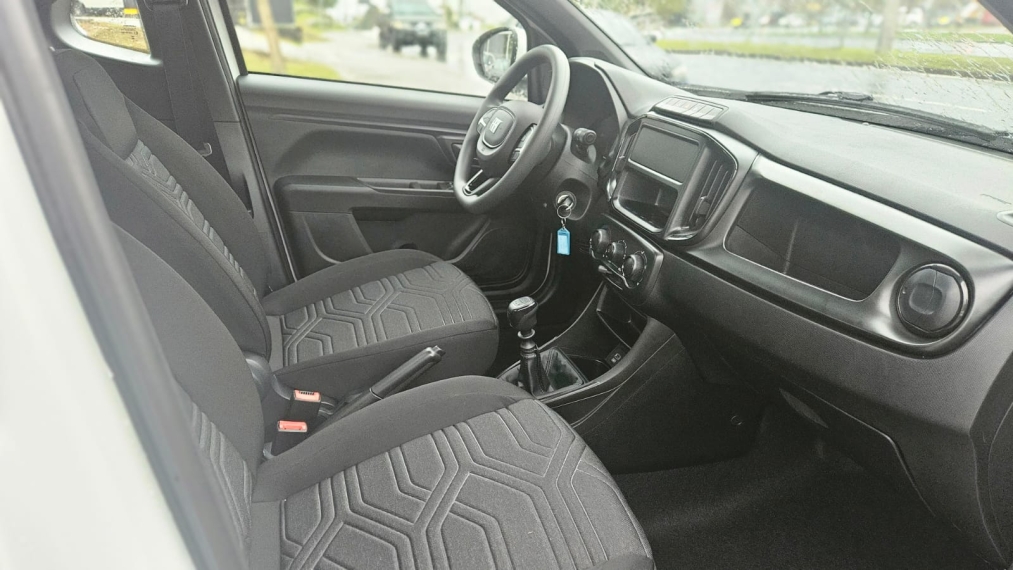 fiat strada 1.3 firefly flex freedom cs manual 2p automatico 2025