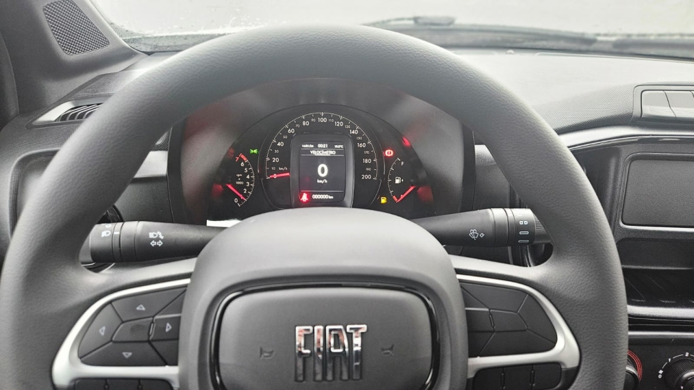 fiat strada 1.3 firefly flex freedom cs manual 2p automatico 2025