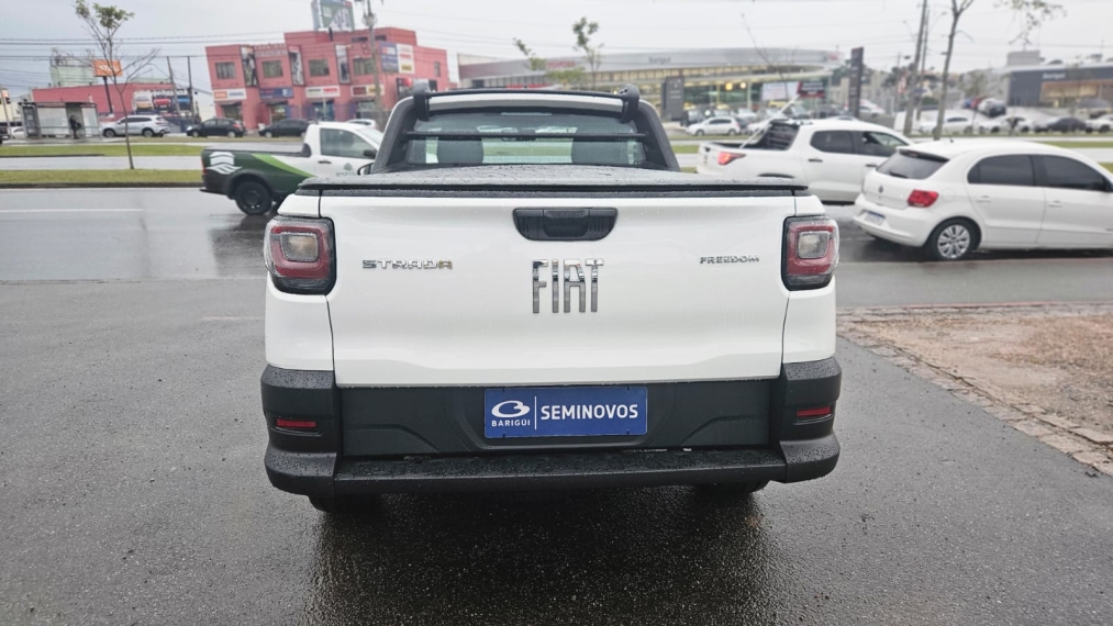 fiat strada 1.3 firefly flex freedom cs manual 2p automatico 2025