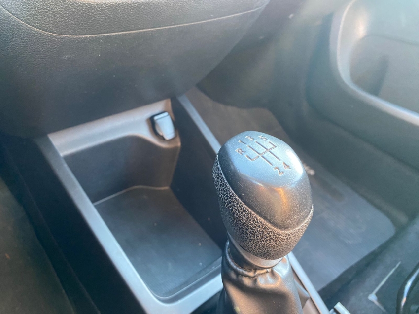 renault kwid 1.0 12v sce flex zen manual 4p 2019