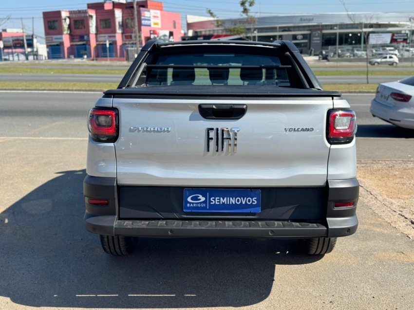 fiat strada 1.3 firefly flex volcano cd cvt 4p automatico 2025