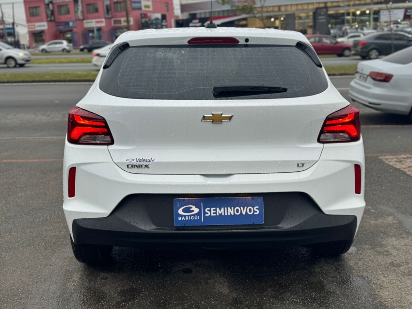 chevrolet onix 1.0 flex lt manual 4p 2025