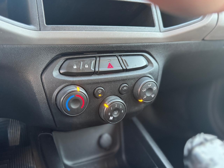chevrolet onix 1.0 mpfi joy 8v flex 4p manual 2019