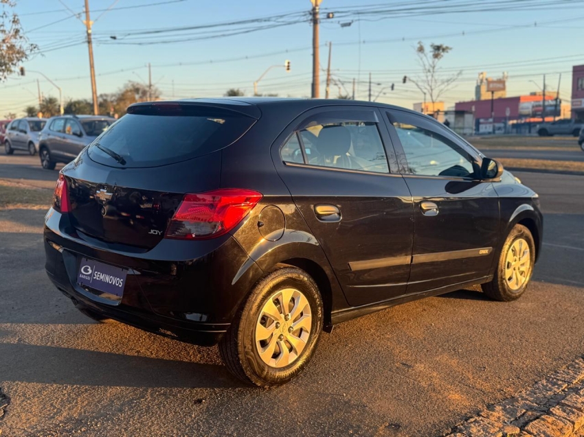 chevrolet onix 1.0 mpfi joy 8v flex 4p manual 2019