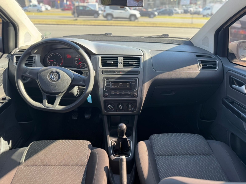 volkswagen fox 1.0 mpi trendline 12v flex 4p manual 2017