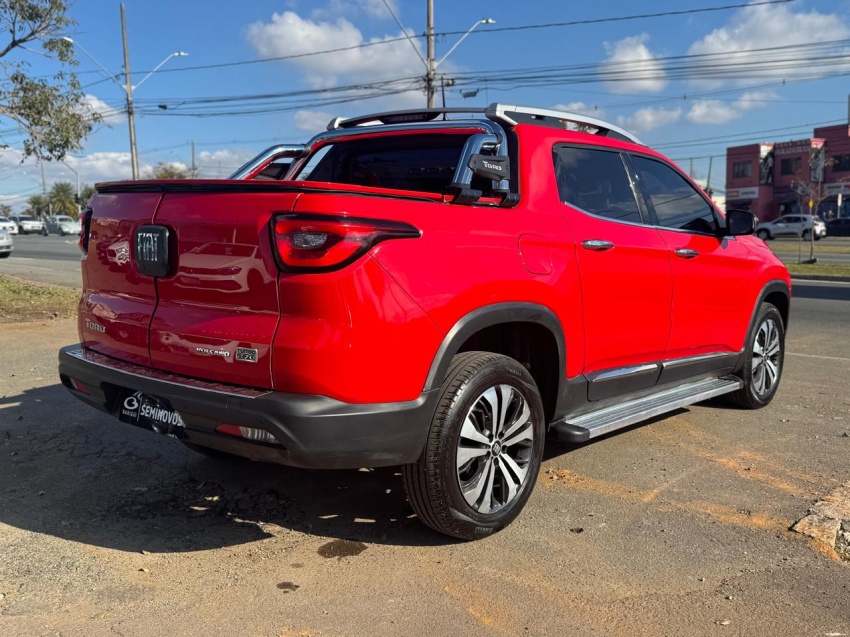 fiat toro 1.3 turbo 270 flex volcano at6 4p automatico 2022