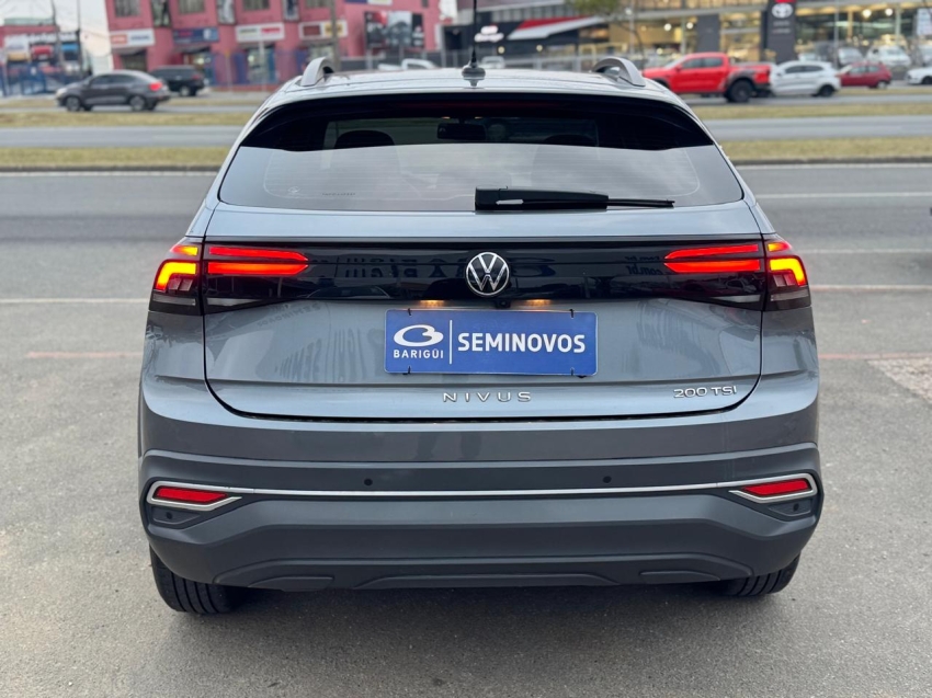 volkswagen nivus 1.0 200 tsi total flex comfortline automatico 4p 2024