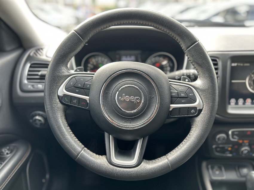 jeep compass 2.0 16v flex longitude automatico 4p 2018