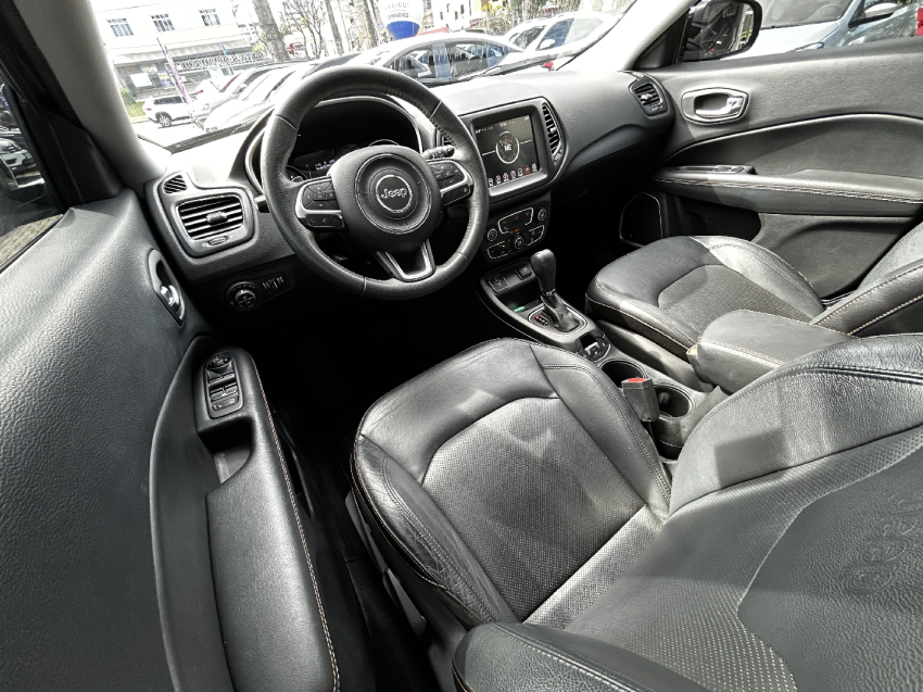 jeep compass 2.0 16v flex longitude automatico 4p 2018