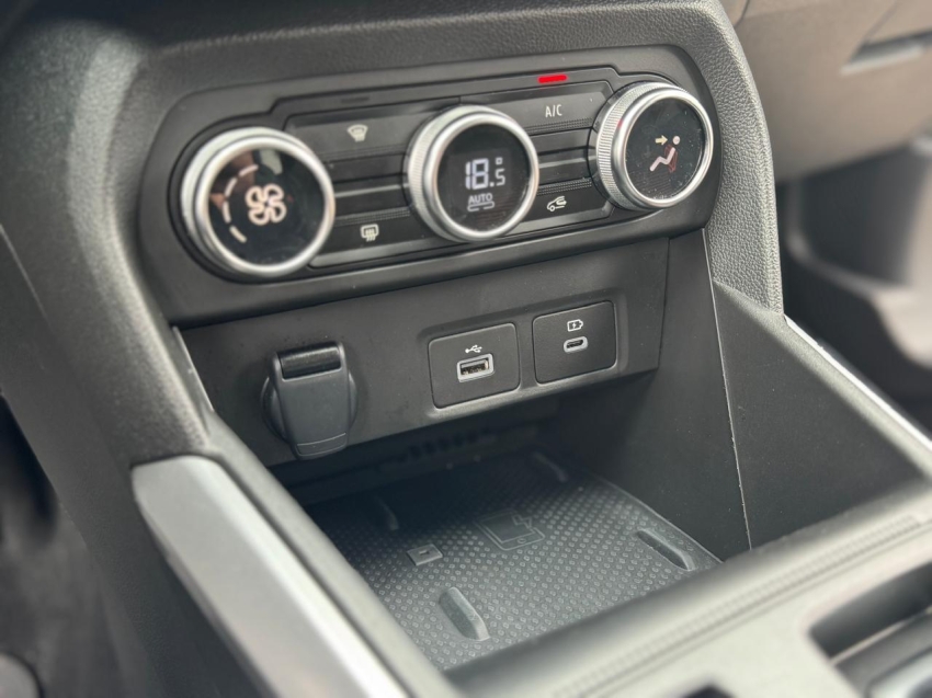 renault kardian 1.0 tce flex premiere edition edc 4p automatico 2025