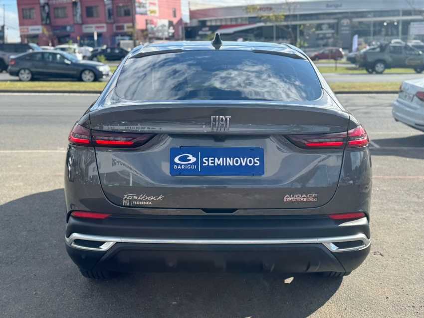 fiat fastback 1.0 turbo 200 flex audace cvt 4p automatico 2024