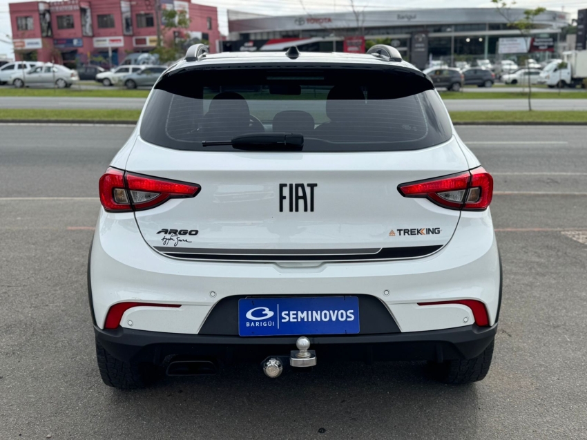 fiat argo 1.3 firefly flex trekking manual 4p 20205