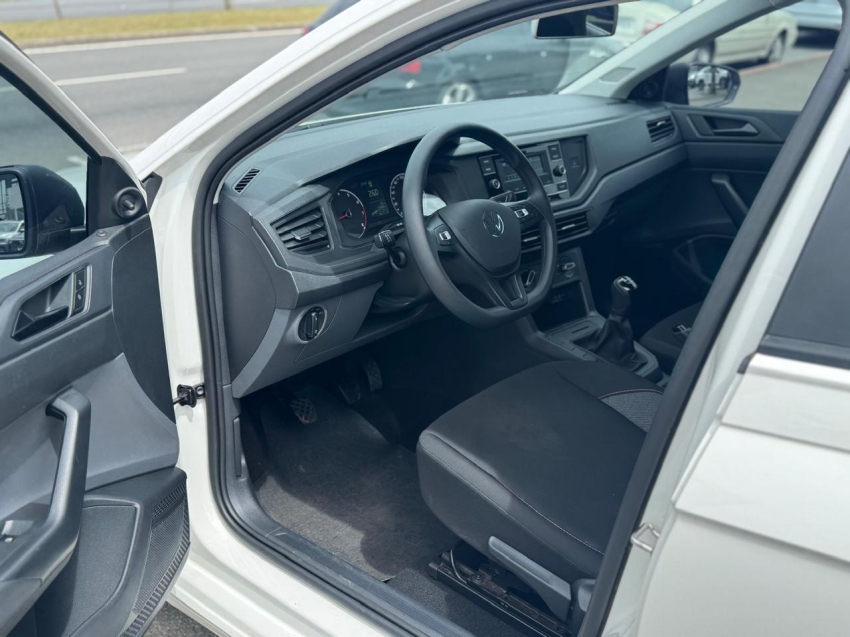 volkswagen polo 1.0 mpi track manual flex 4p 2025