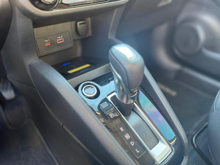 nissan kicks 1.6 16v flexstart exclusive xtronic flex 4p automatico 2024