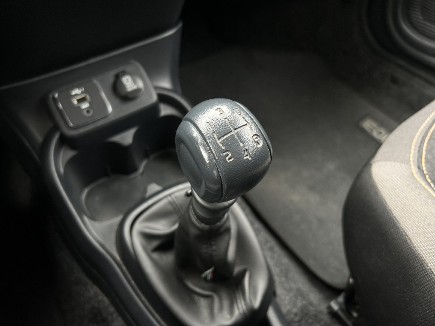 fiat mobi 1.0 evo flex trekking manual 4p 202215