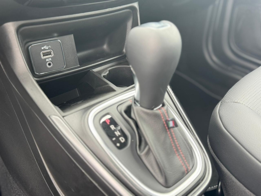 fiat strada 1.0 turbo 200 flex ultra cd cvt 4p automatico 202611