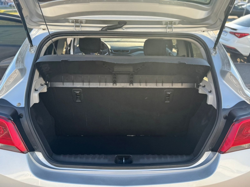 chevrolet onix 1.0 mpfi lt 8v flex 4p manual 201913