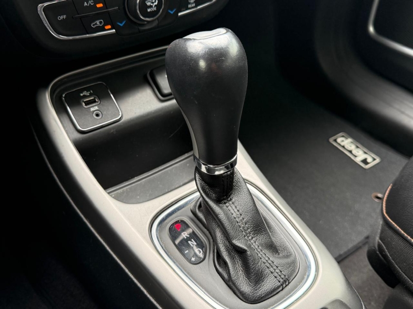 jeep compass 2.0 16v flex sport automatico 4p 202015