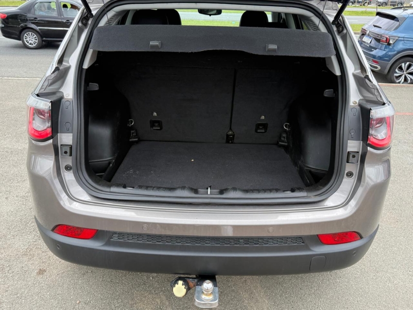 jeep compass 2.0 16v flex sport automatico 4p 202016