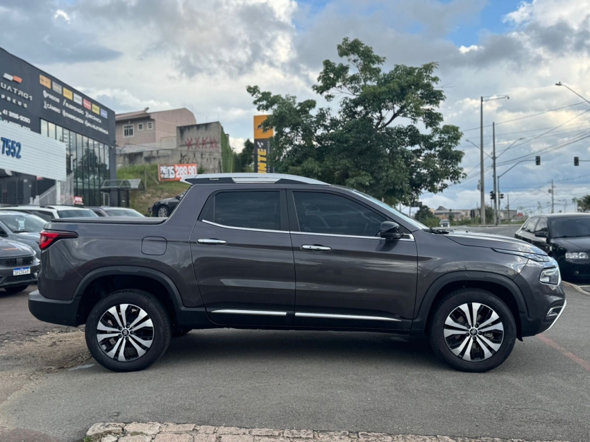 fiat toro 1.3 turbo 270 flex volcano at6 4p automatico 20257