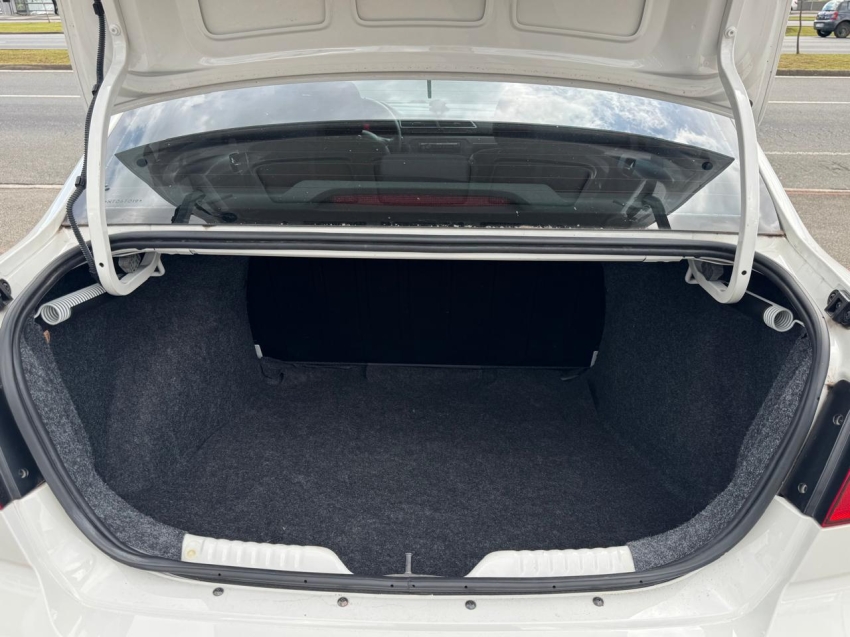 volkswagen voyage 1.6 16v msi totalflex 4p automatico flex 202213