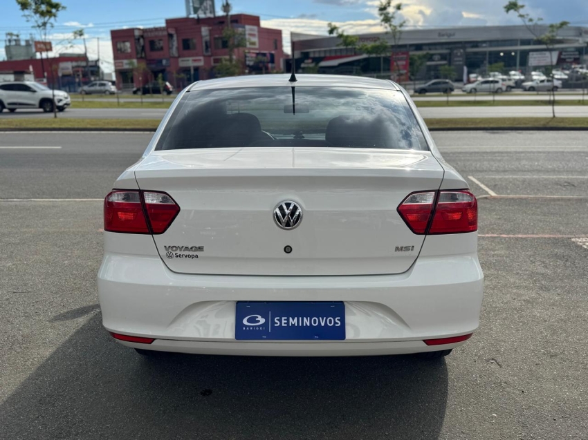 volkswagen voyage 1.6 16v msi totalflex 4p automatico flex 20224