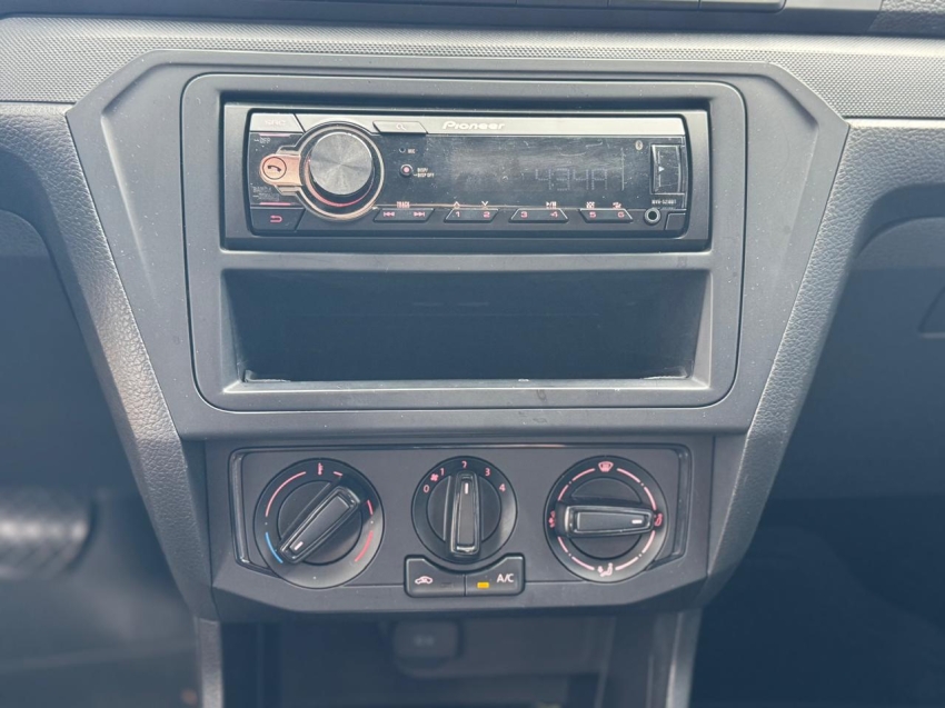 volkswagen voyage 1.6 16v msi totalflex 4p automatico flex 202211