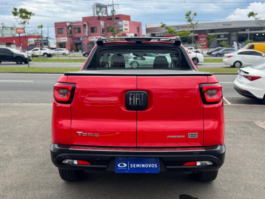 fiat toro 1.3 turbo 270 flex freedom at6 4p automatico 20235