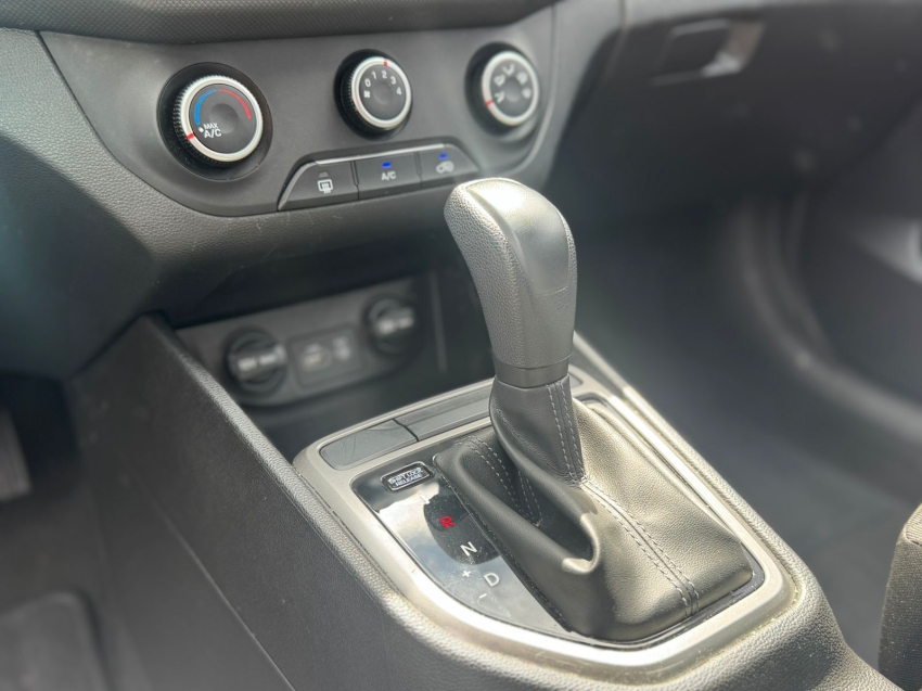 hyundai creta 1.6 16v flex action automatico 4p 202411