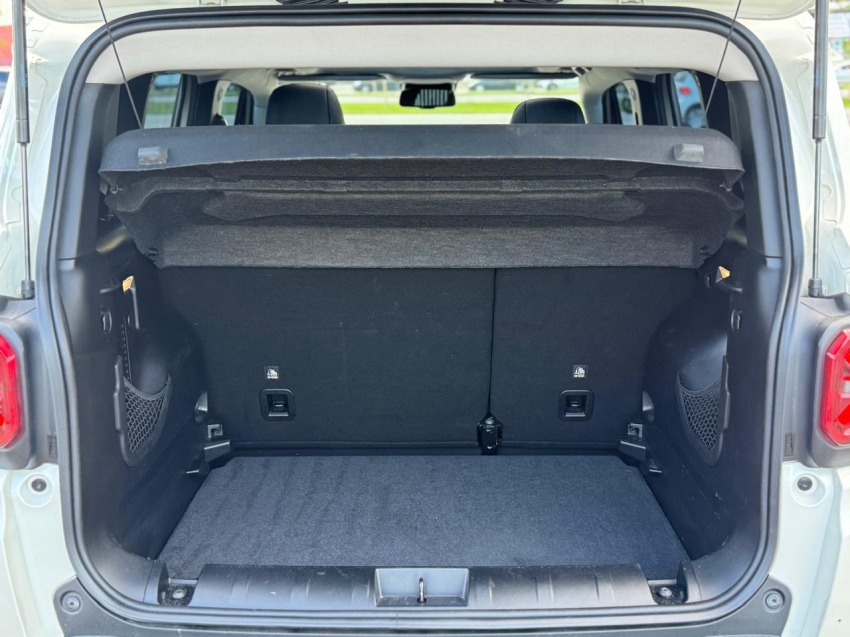 jeep renegade 1.3 t270 turbo flex sahara at6 4p automatico 202516