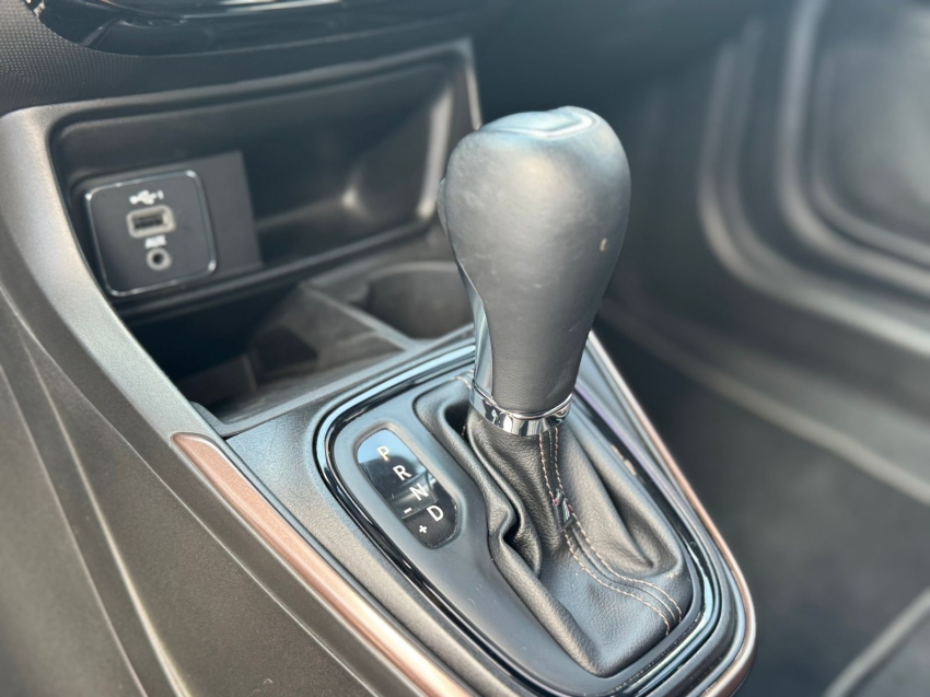 fiat strada 1.0 turbo 200 flex ranch cd cvt 4p automatico 202513