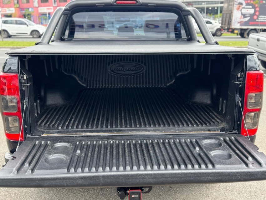 ford ranger 3.2 fx4 4x4 cd 20v diesel 4p automatico 202315