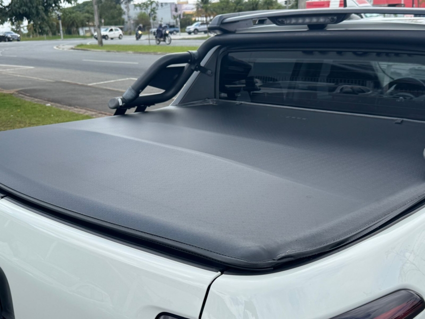 fiat toro 1.8 16v evo flex freedom at6 4p automatico 202014