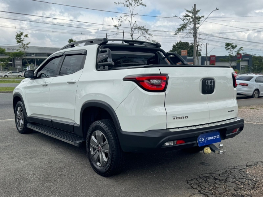 fiat toro 1.8 16v evo flex freedom at6 4p automatico 20204