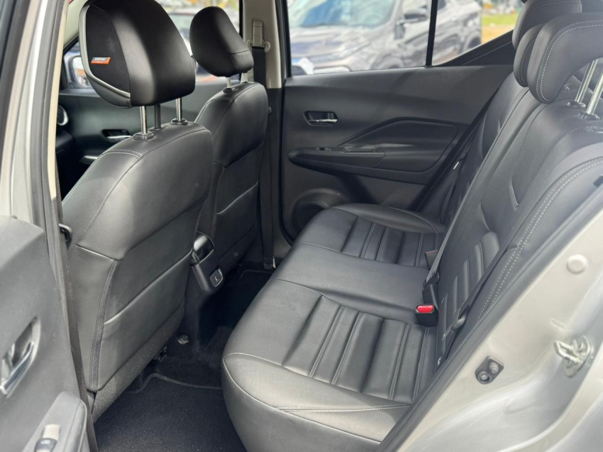 nissan kicks 1.6 16v flexstart exclusive xtronic flex 4p automatico 202313